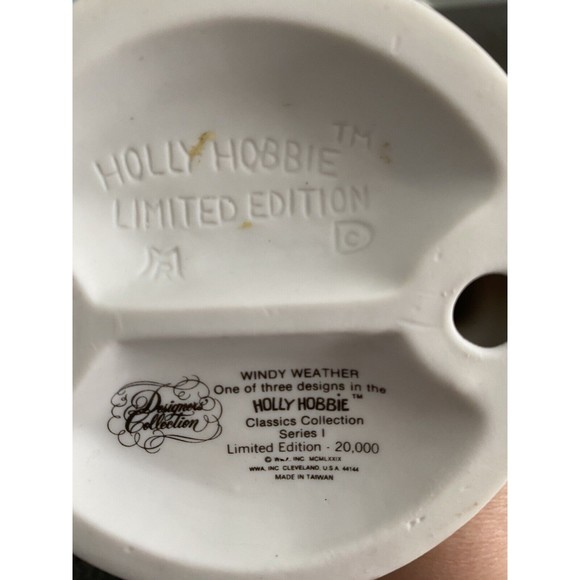 Vtg Holly Hobby Windy Weather Girl w/Umbrella HandPainted Porcelain Figurine IOB - Picture 10 of 10